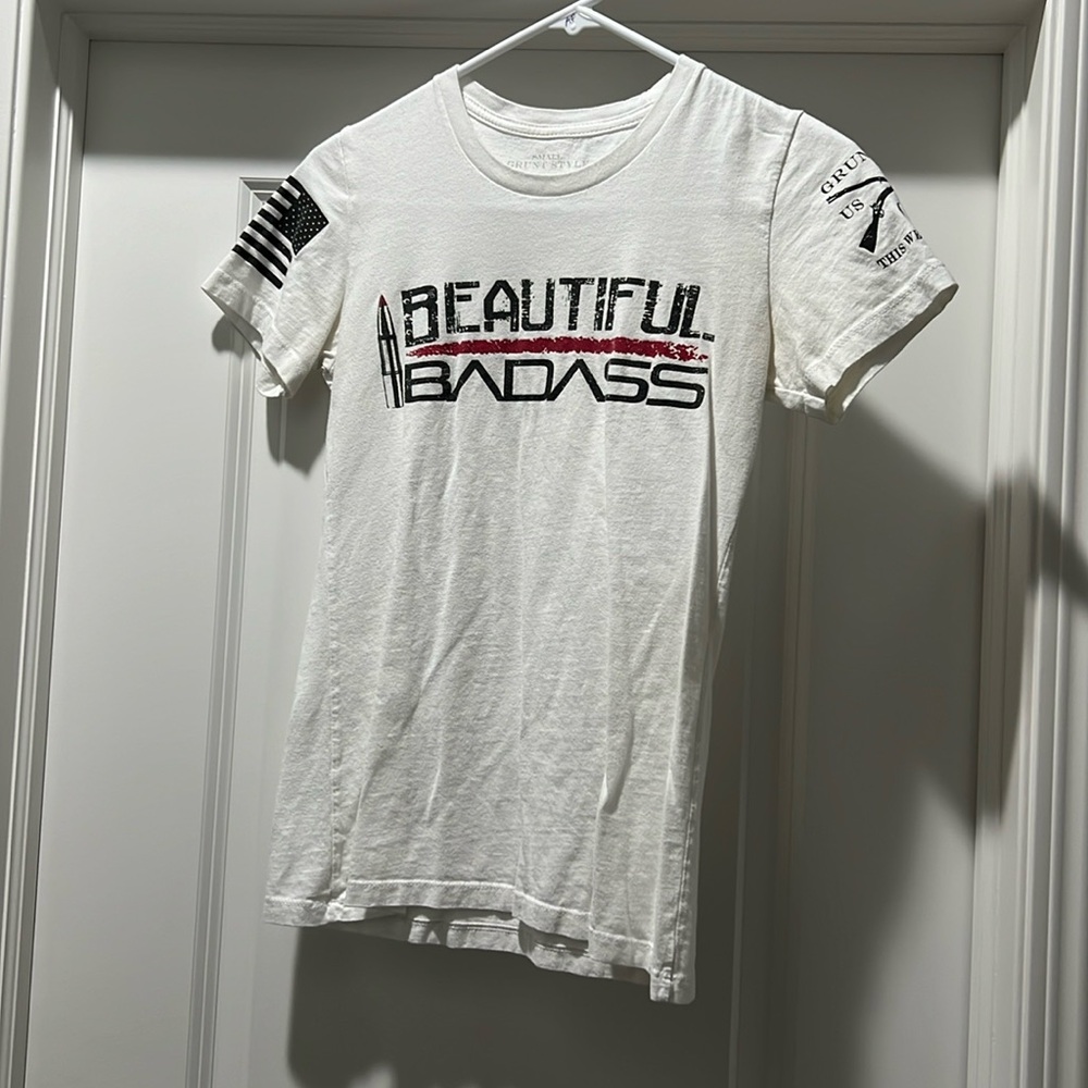Grunt Style tee women’s SMALL